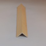  Kątownik drwniany  1,5cm    