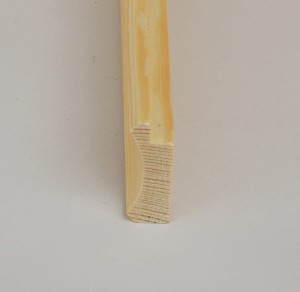  Listwa obrazowa wklęsła sosnowa 40x14mm 